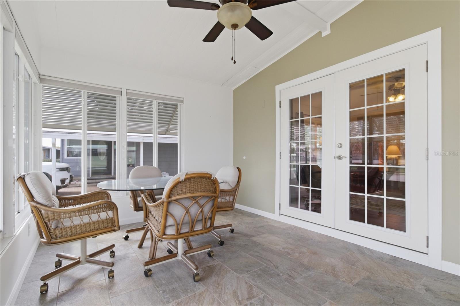 5533 REGAL WAY