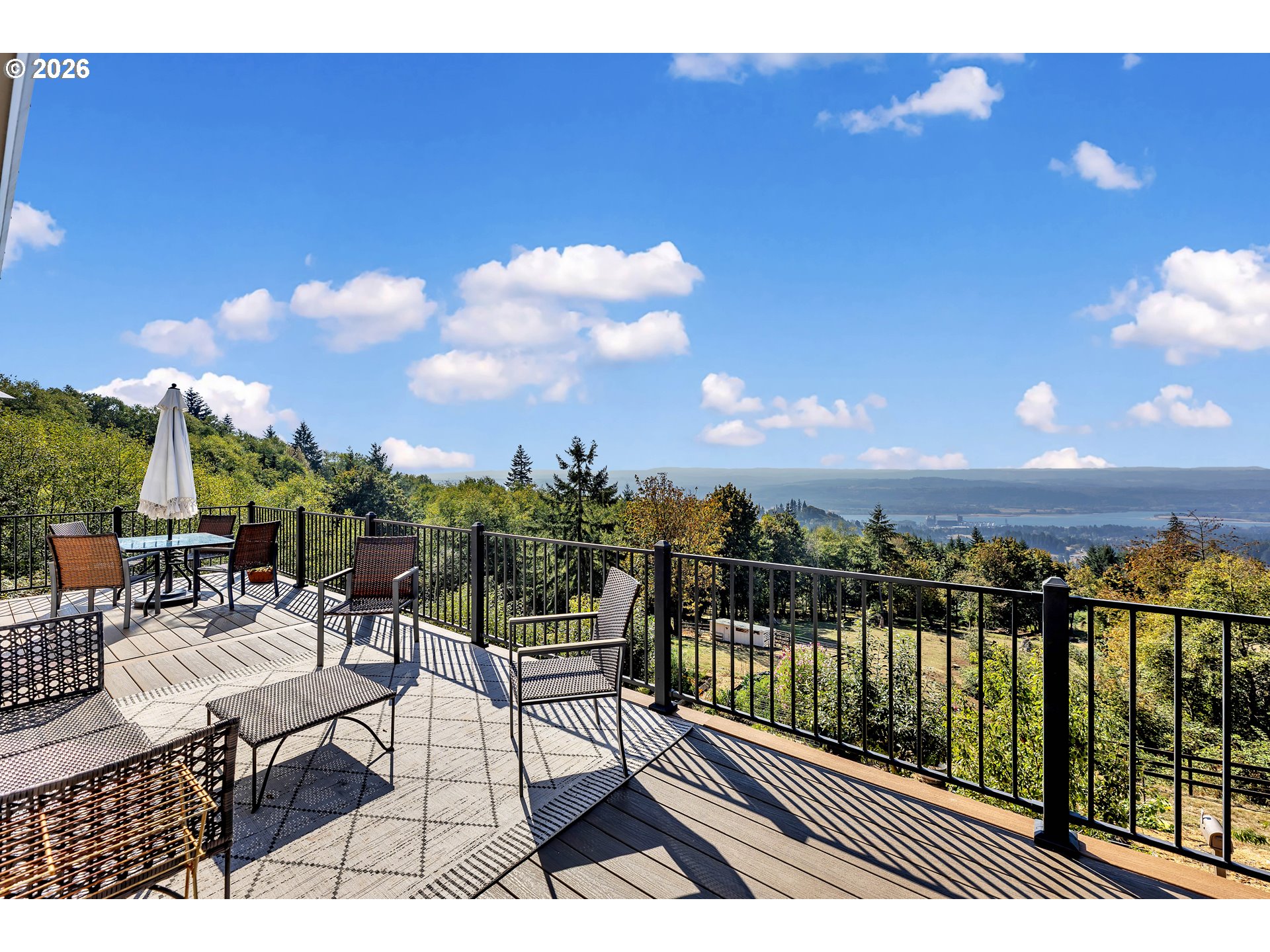 251 SHIPVIEW RD