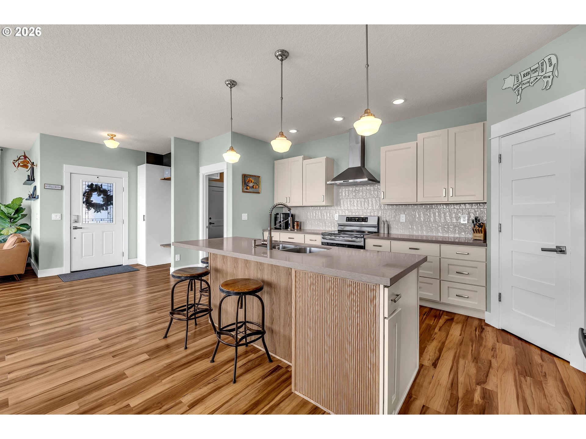 251 SHIPVIEW RD