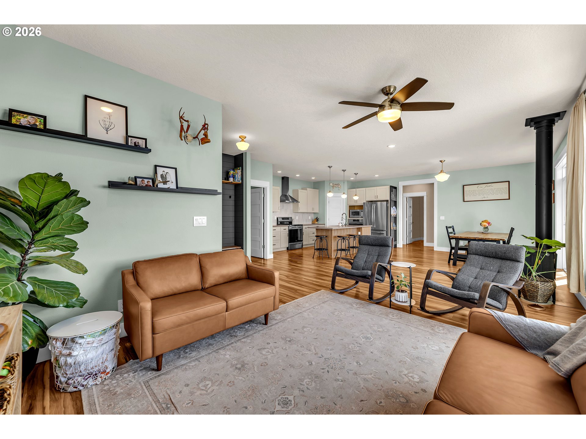 251 SHIPVIEW RD