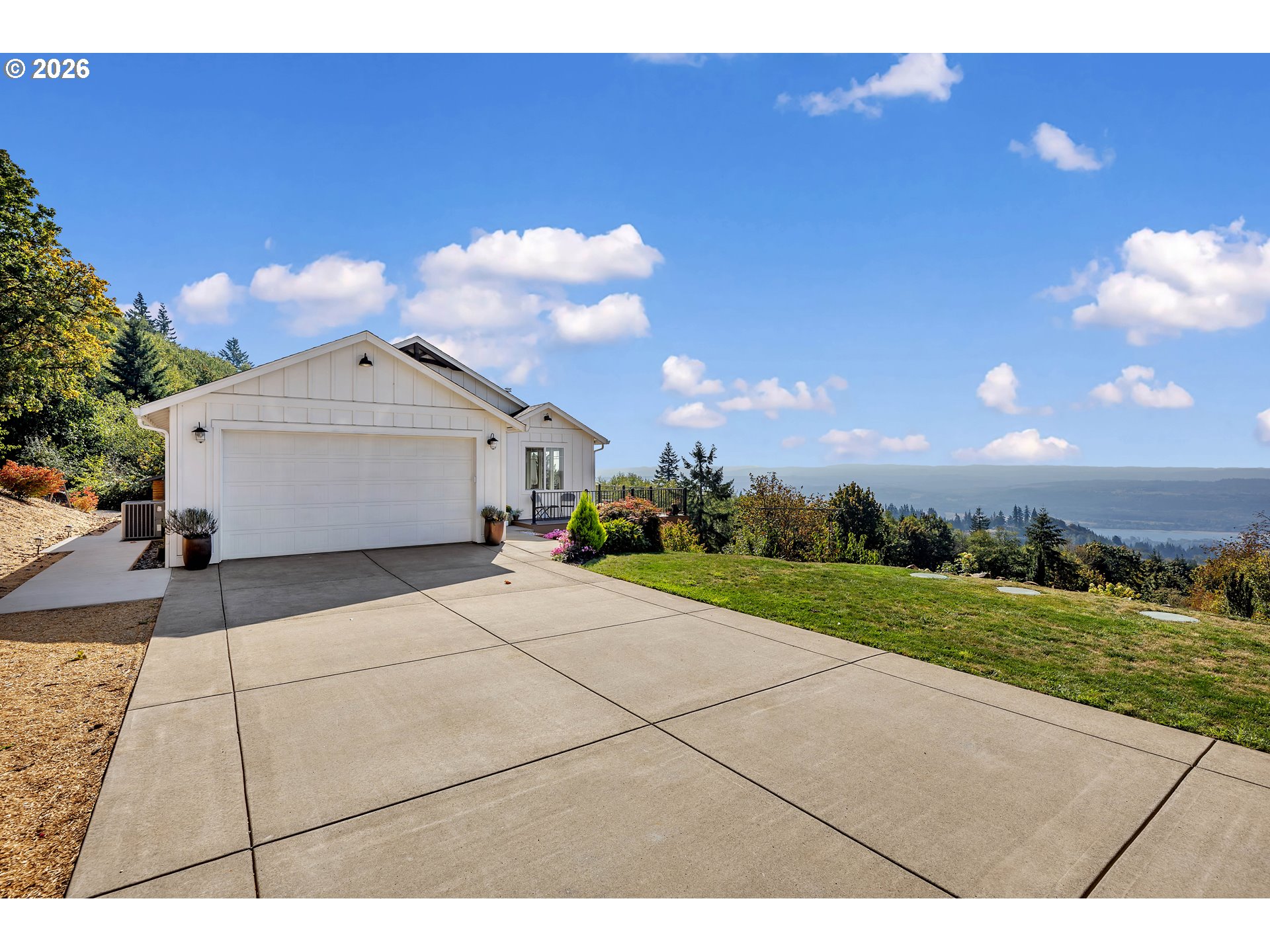 251 SHIPVIEW RD