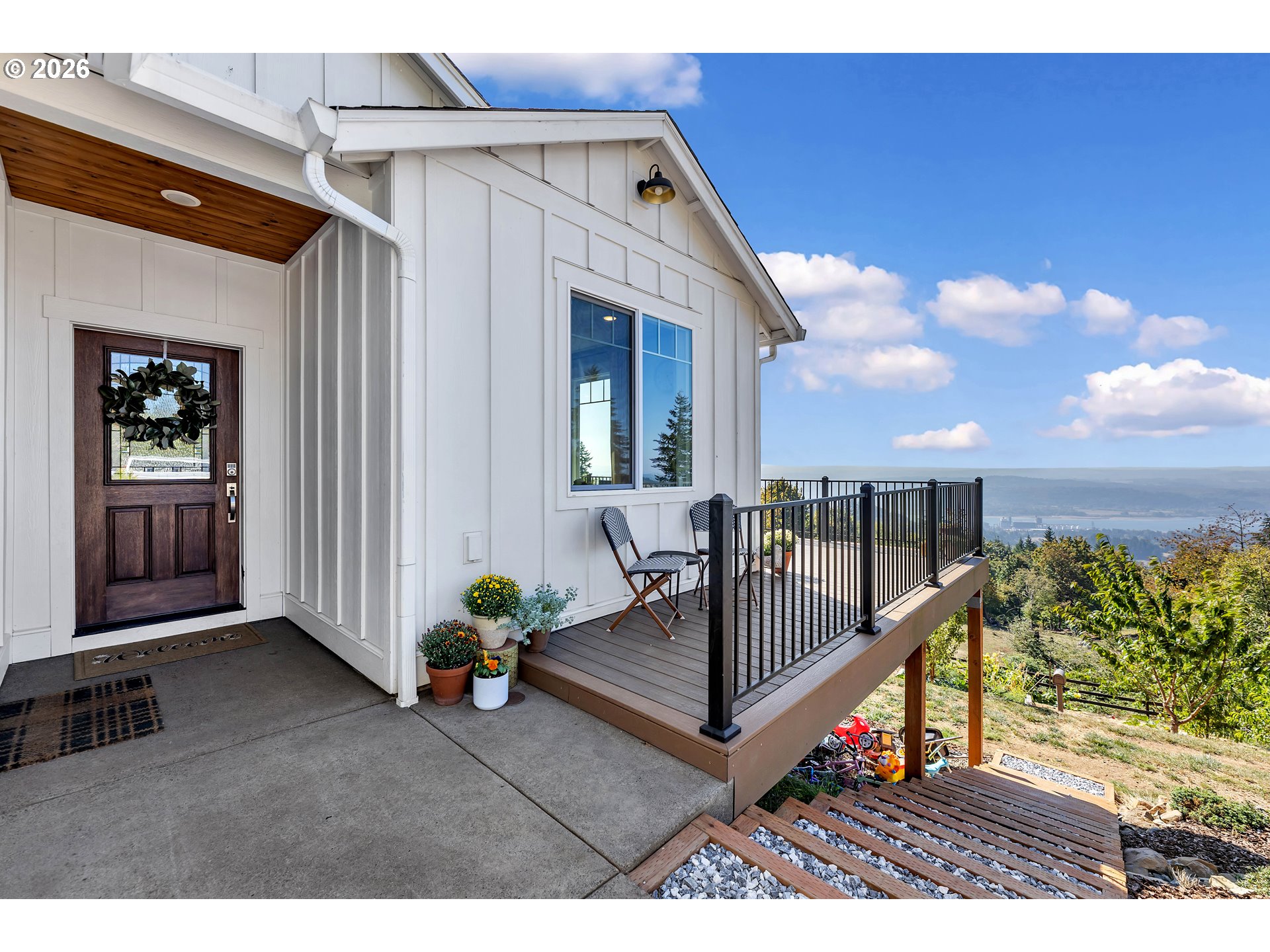 251 SHIPVIEW RD
