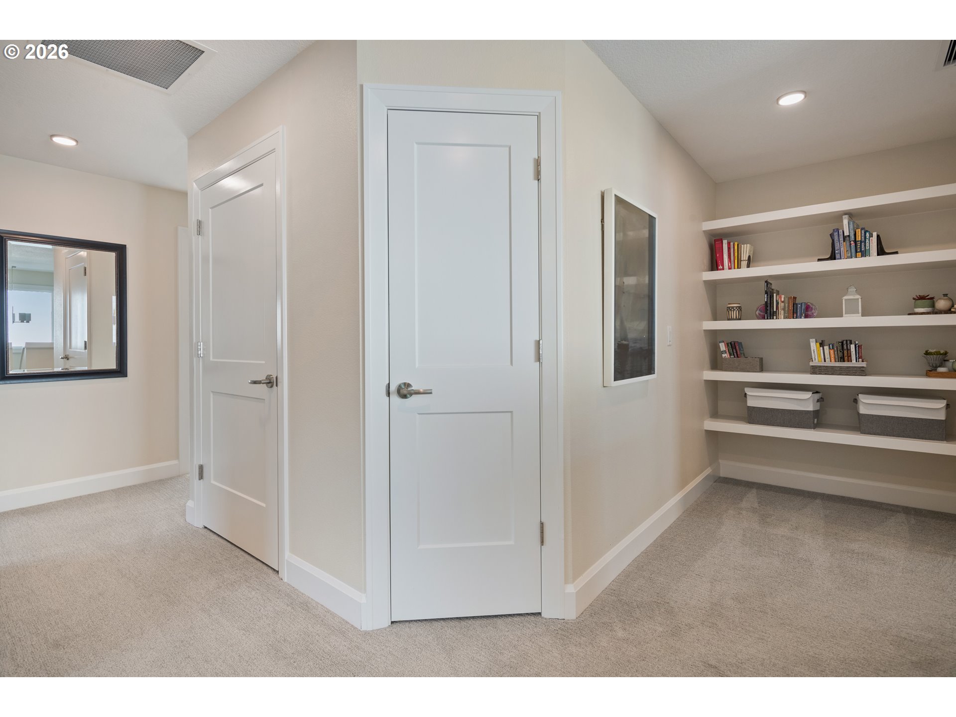 3910 S HAY FIELD CIR