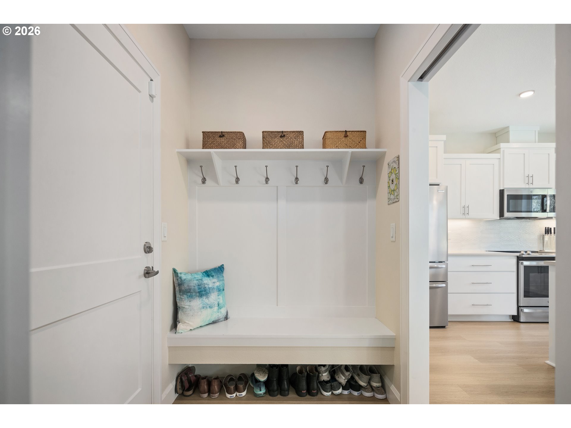 3910 S HAY FIELD CIR