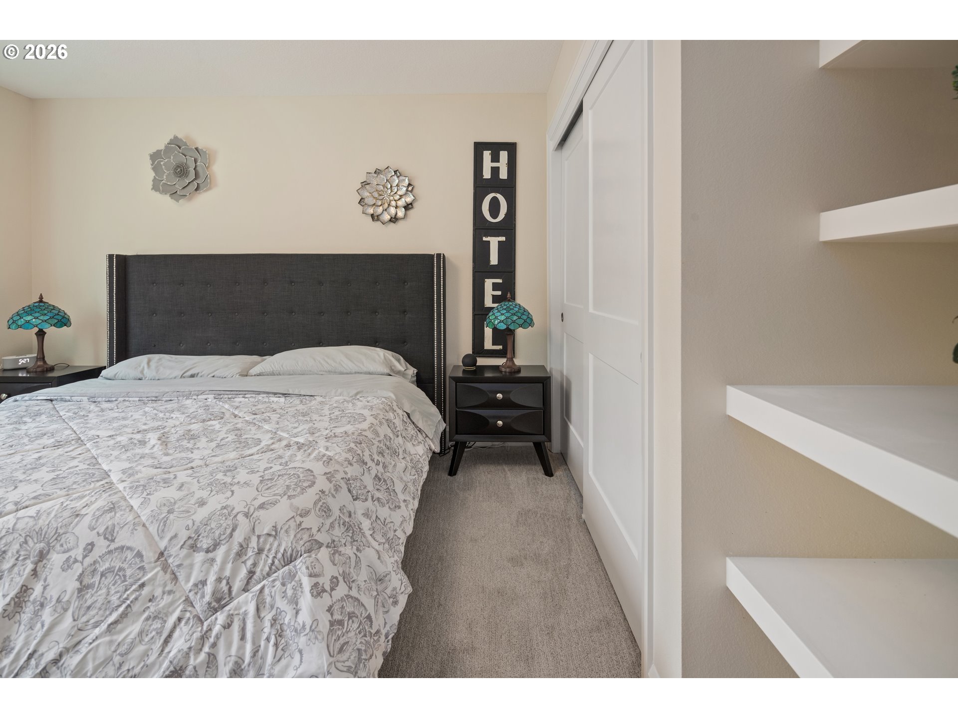 3910 S HAY FIELD CIR