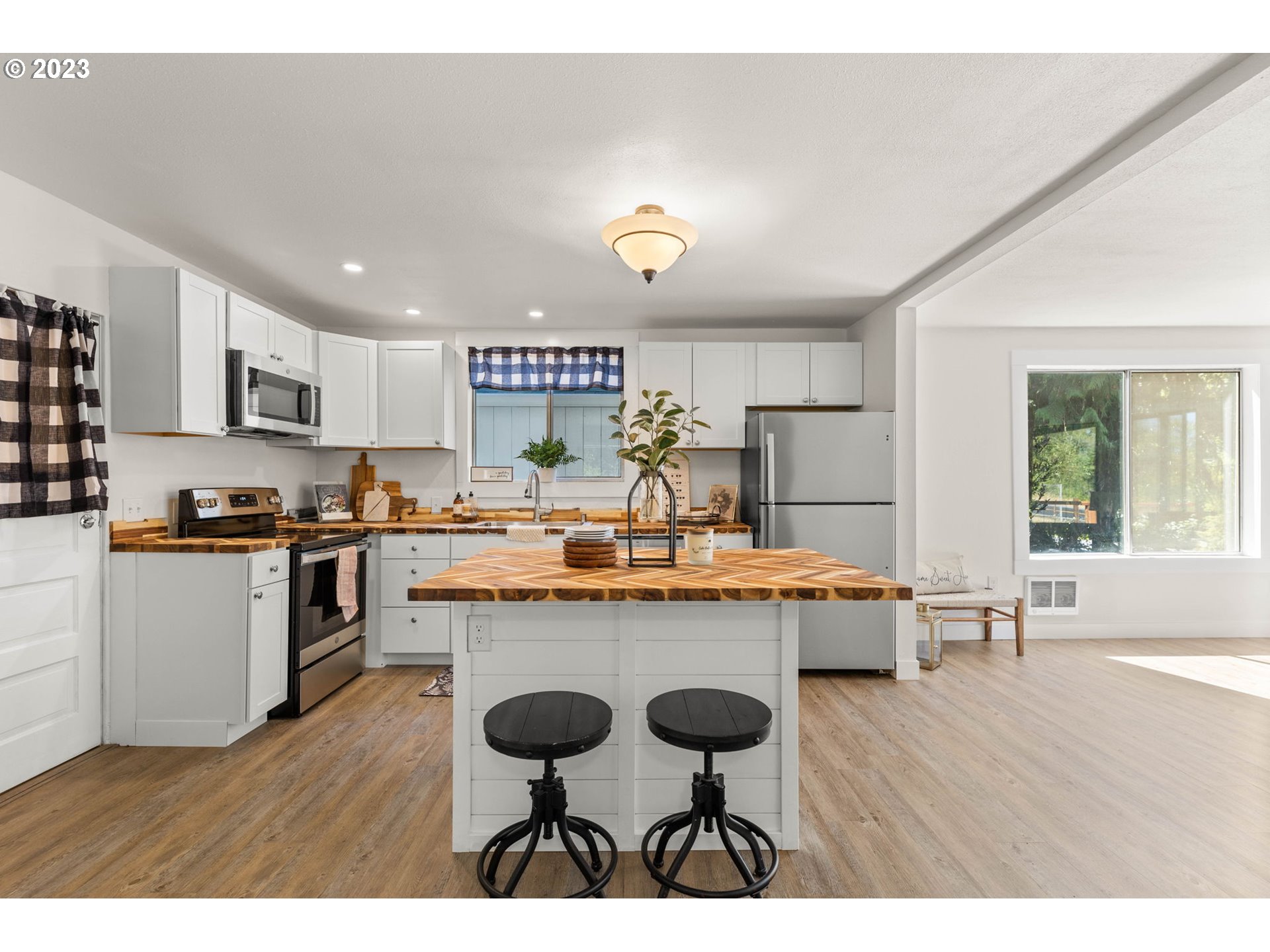 3408 OLD PACIFIC HWY