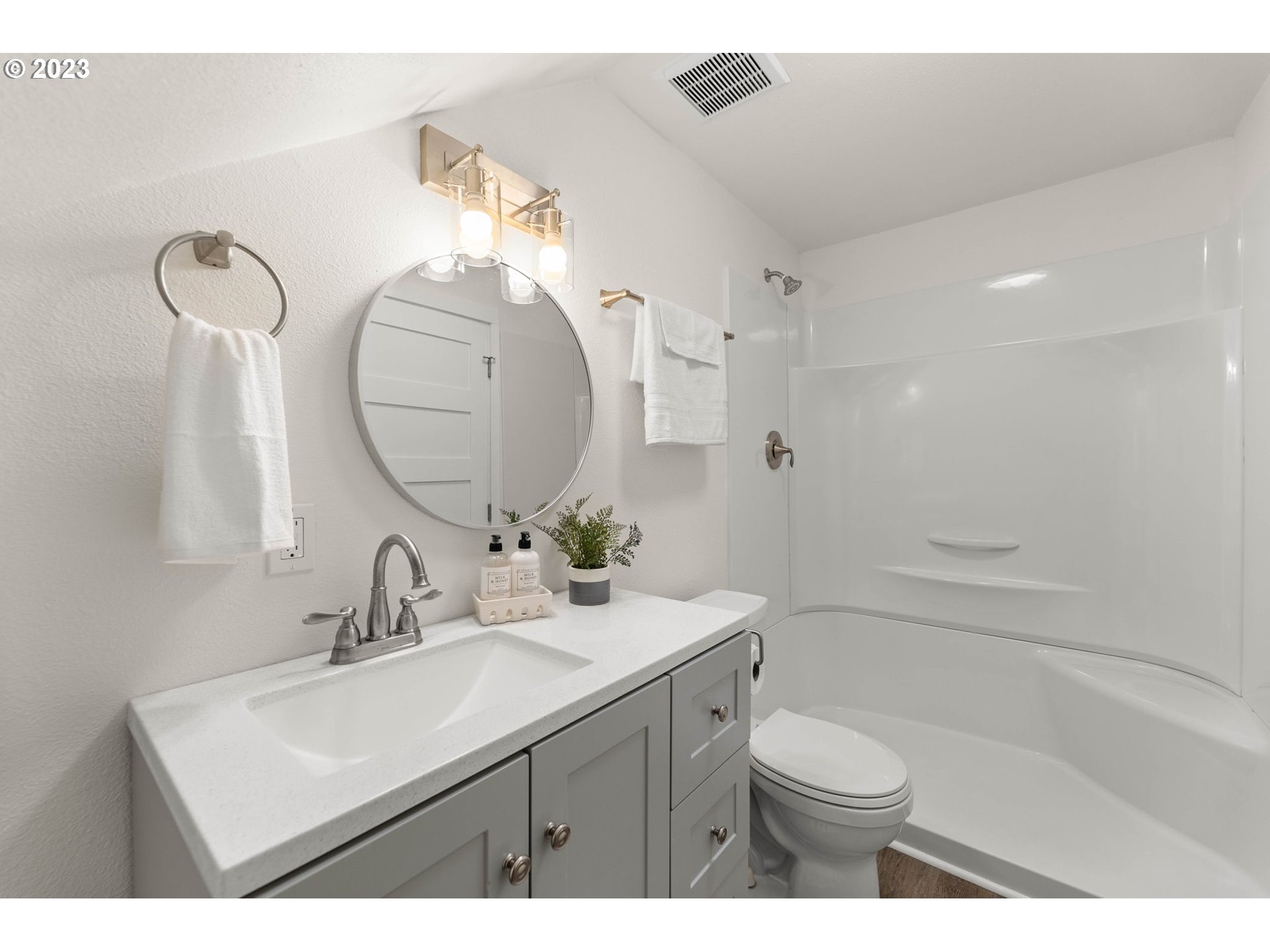 3408 OLD PACIFIC HWY