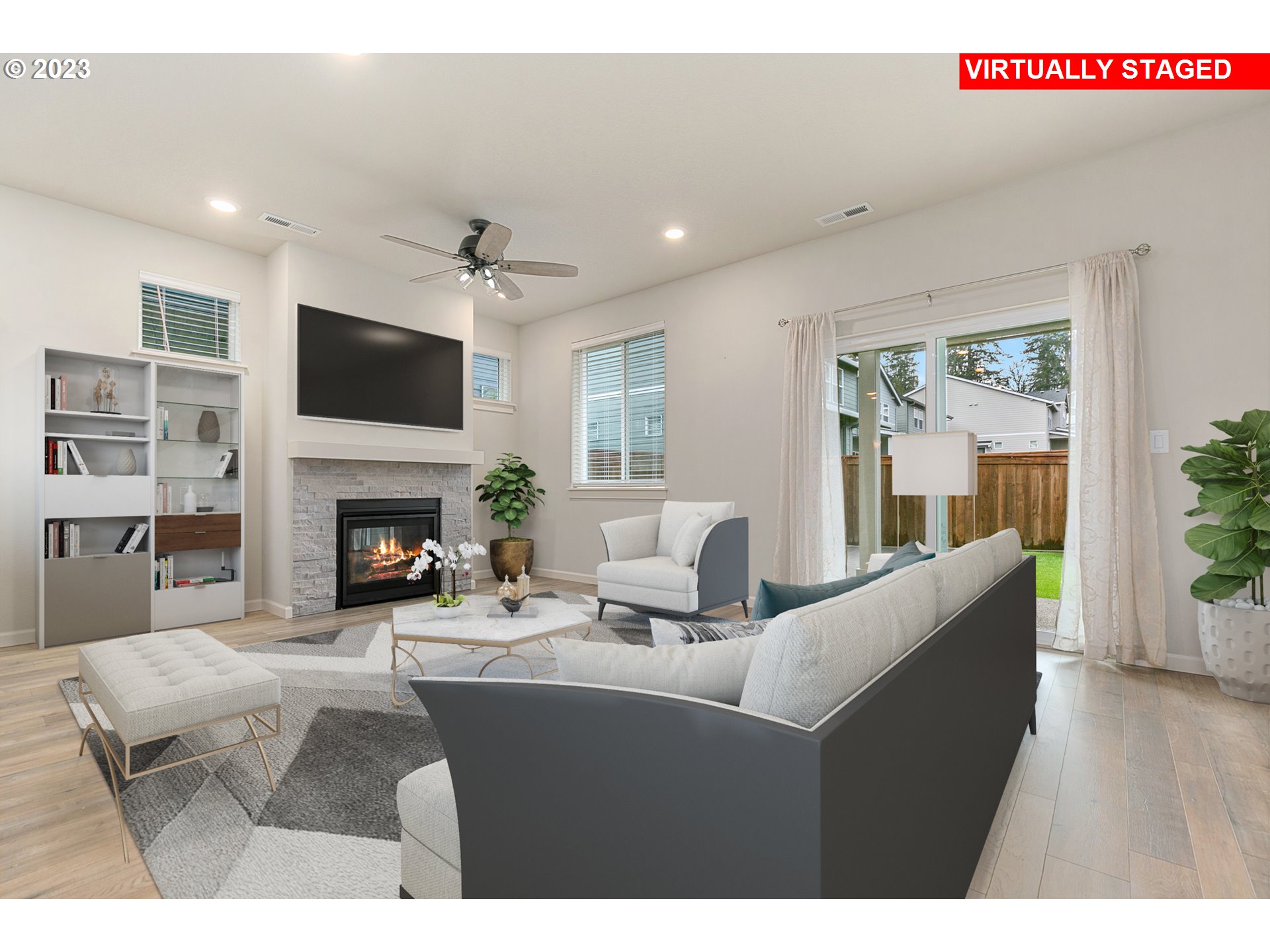 4237 S WATERS EDGE WAY