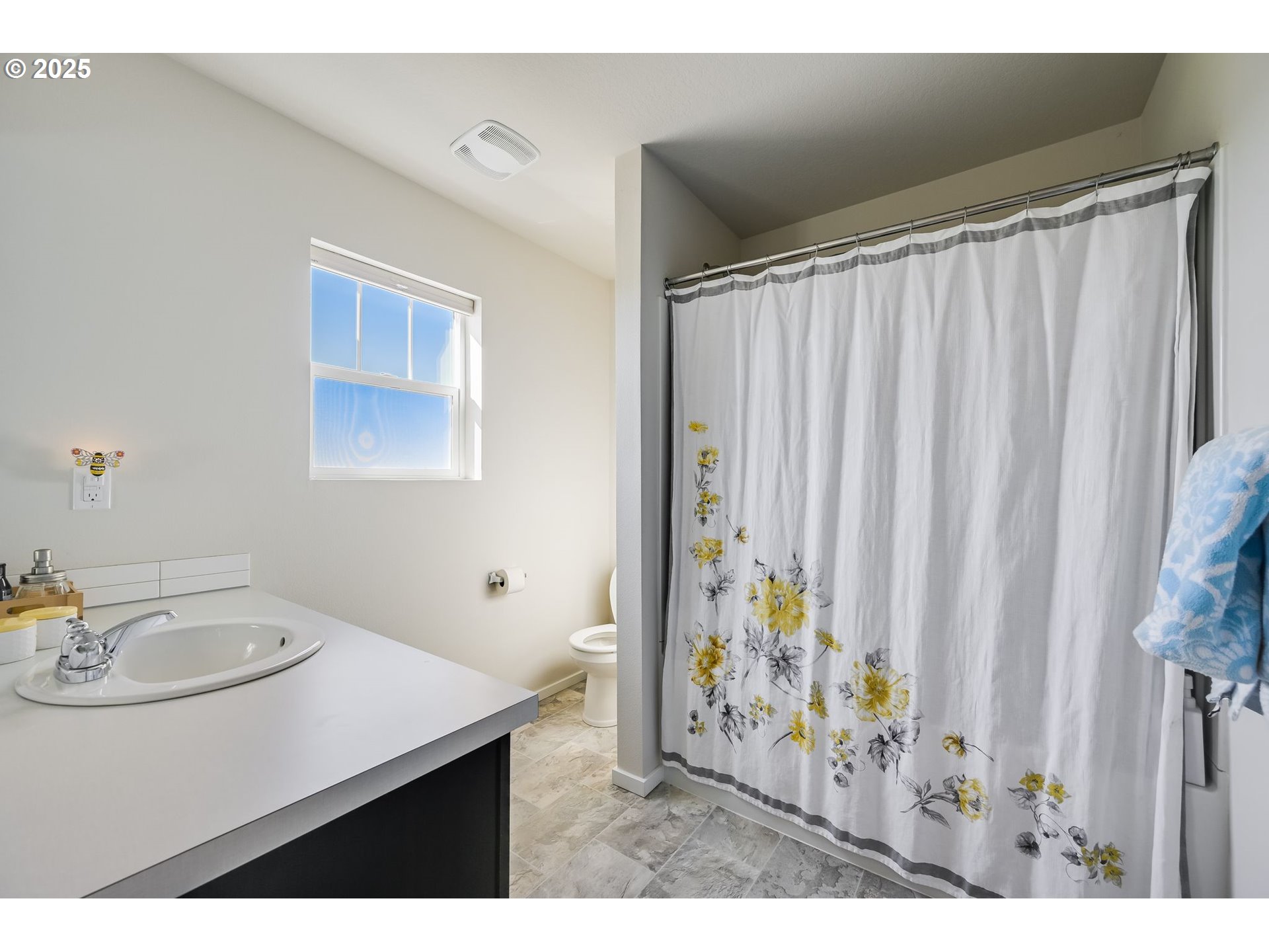 2126 S MEADOWLARK DR