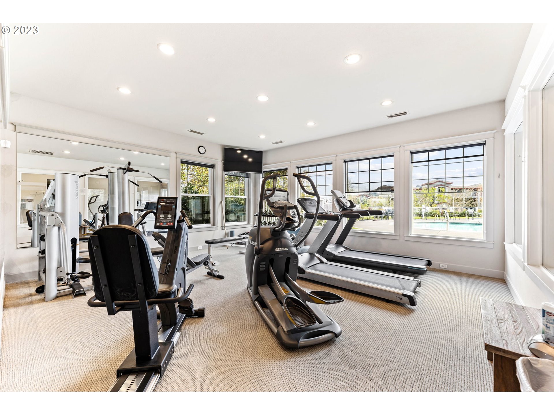 5421 SE SCENIC LN 202