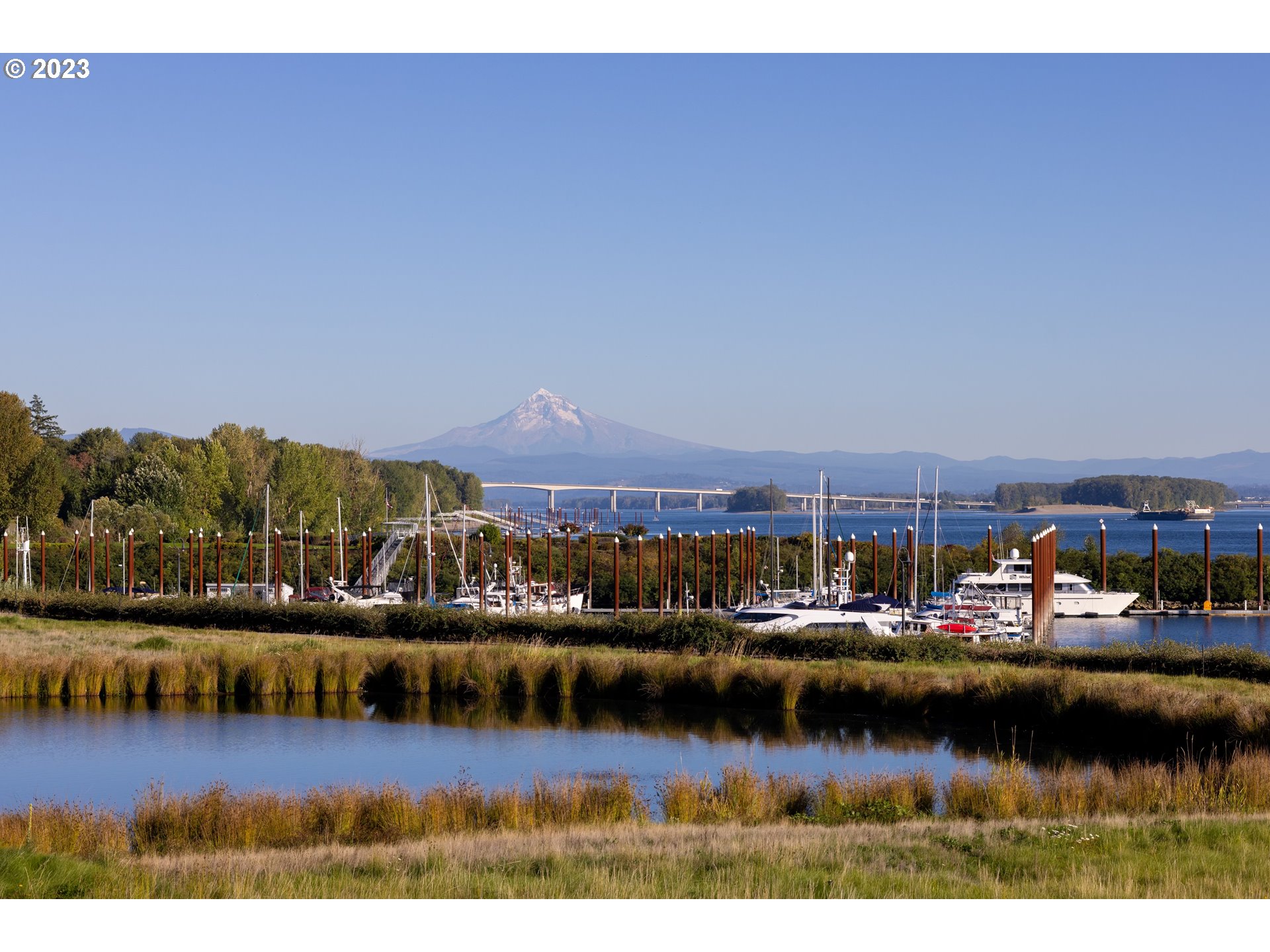 5421 SE SCENIC LN 202