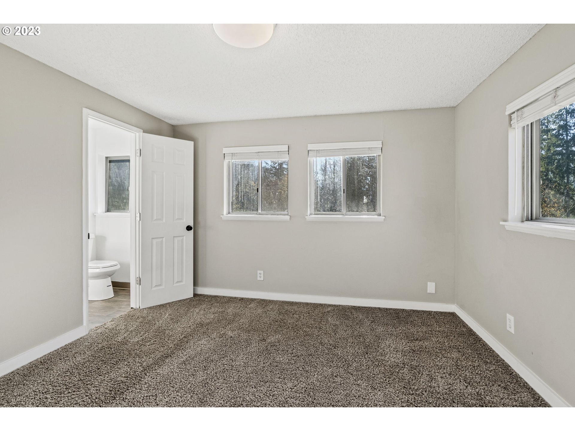 136 SPENCER CREEK RD