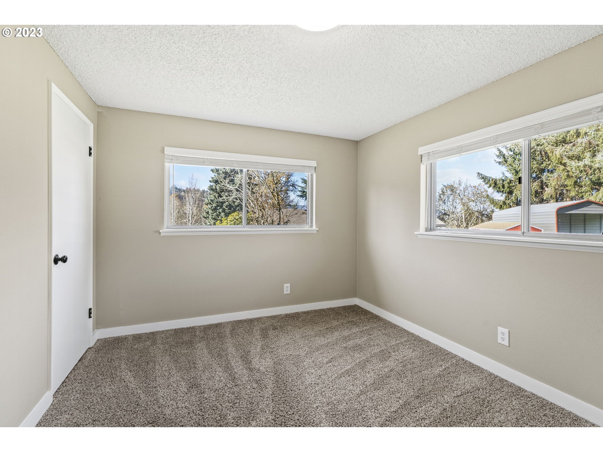 136 SPENCER CREEK RD