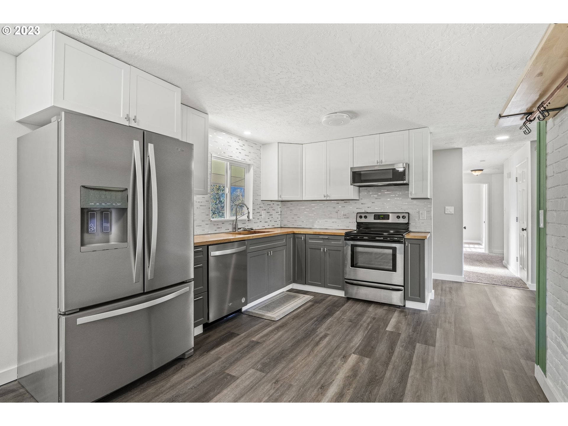 136 SPENCER CREEK RD