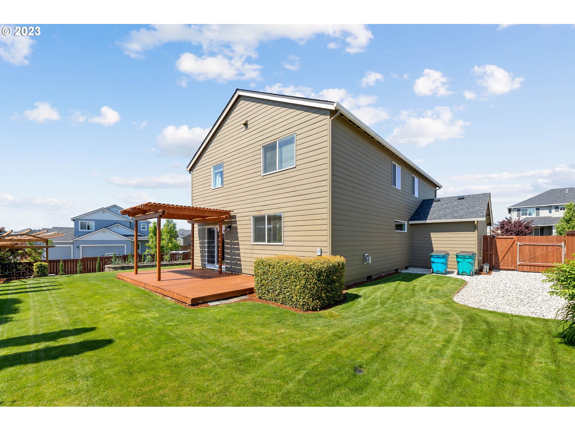 2707 S RED TAIL LOOP