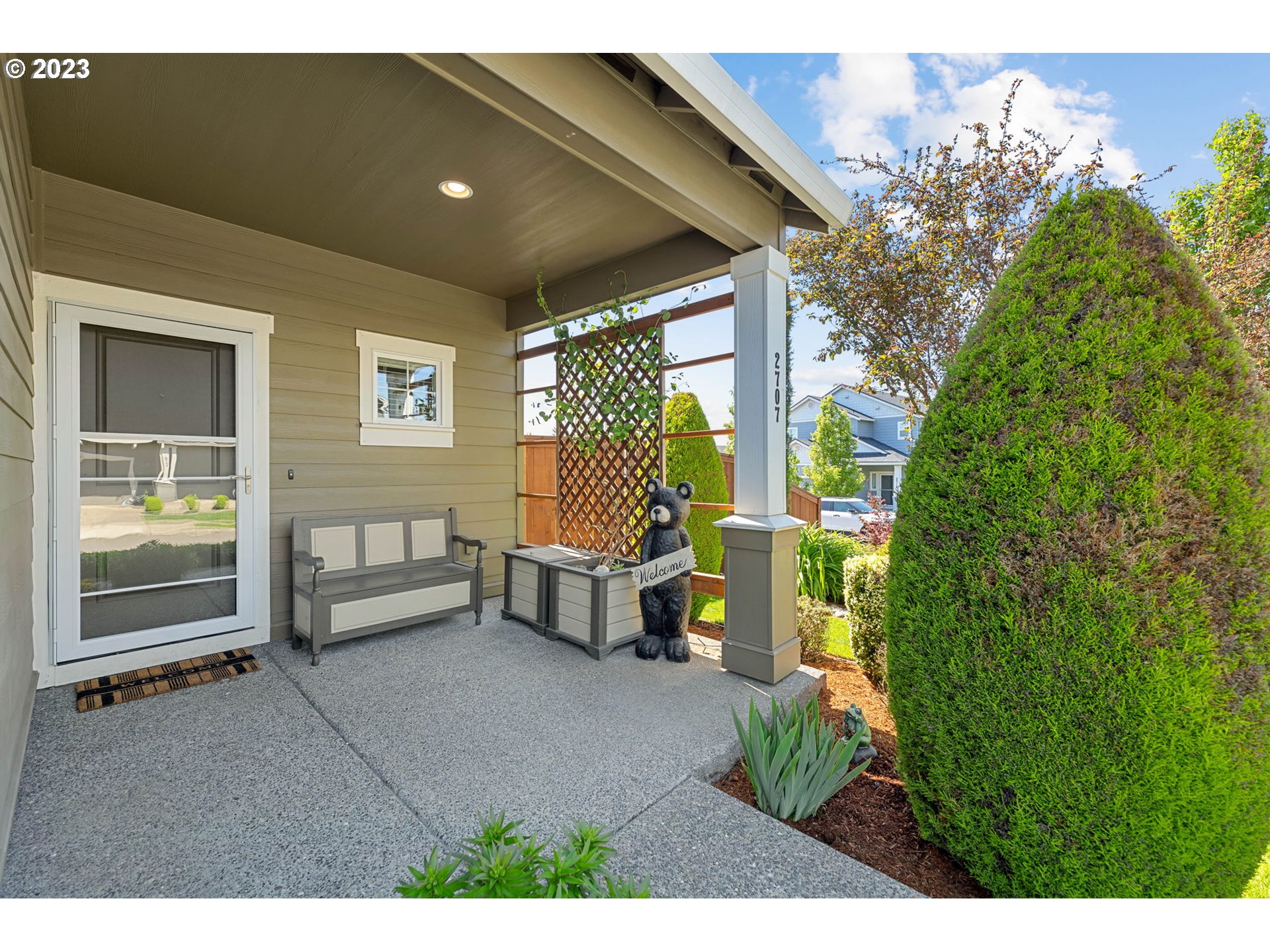 2707 S RED TAIL LOOP