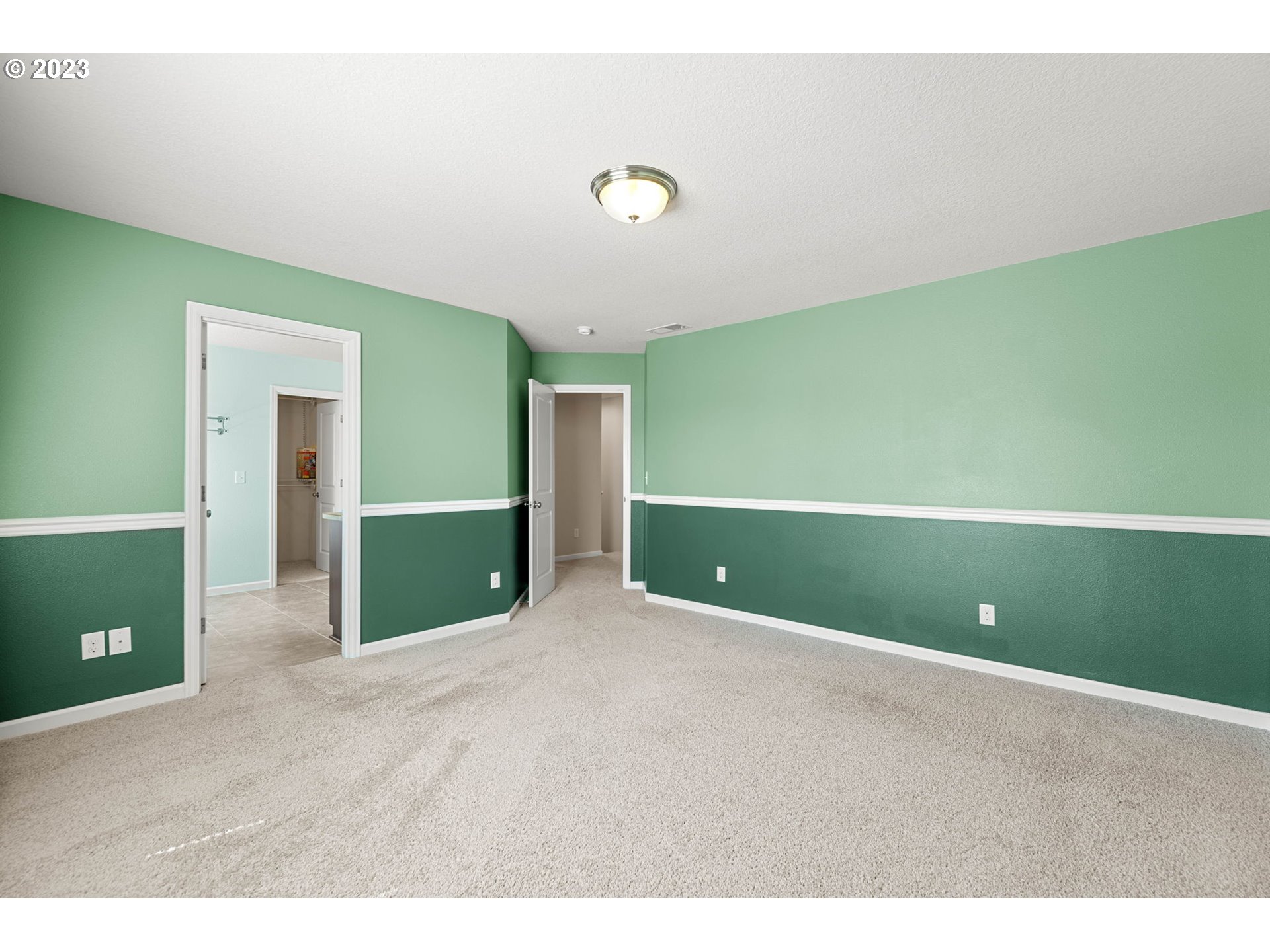 2707 S RED TAIL LOOP