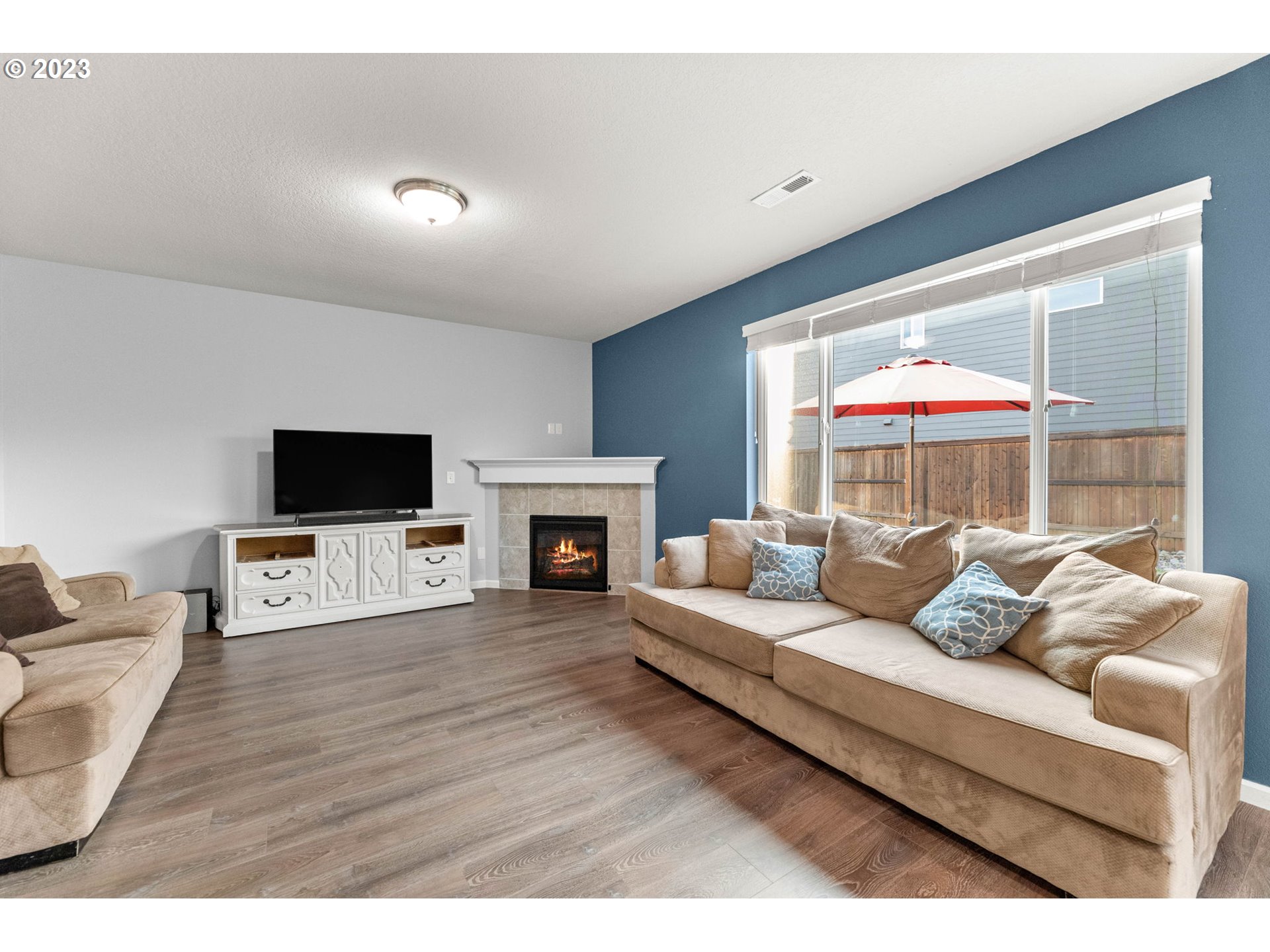 2749 S RED TAIL LOOP