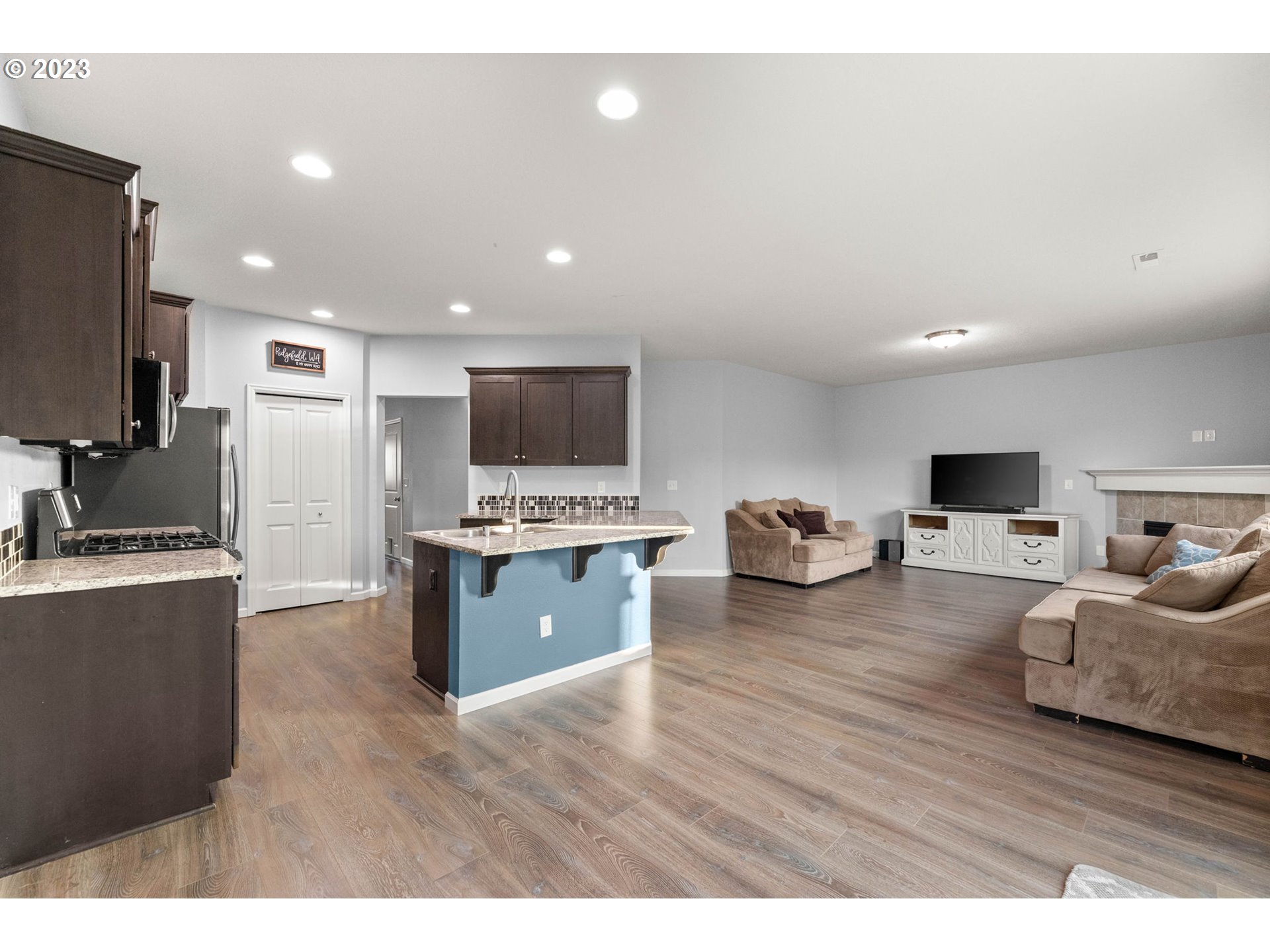 2749 S RED TAIL LOOP