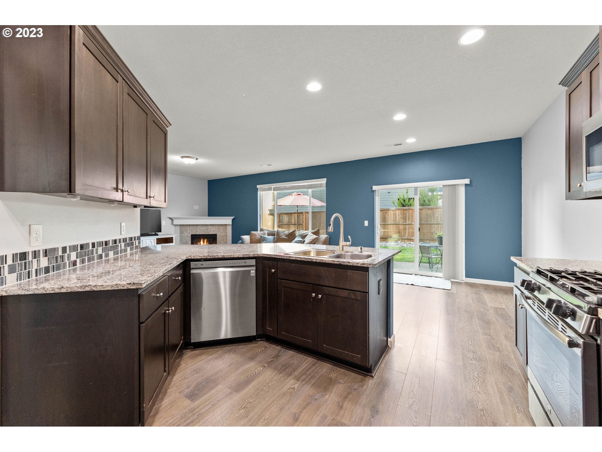 2749 S RED TAIL LOOP