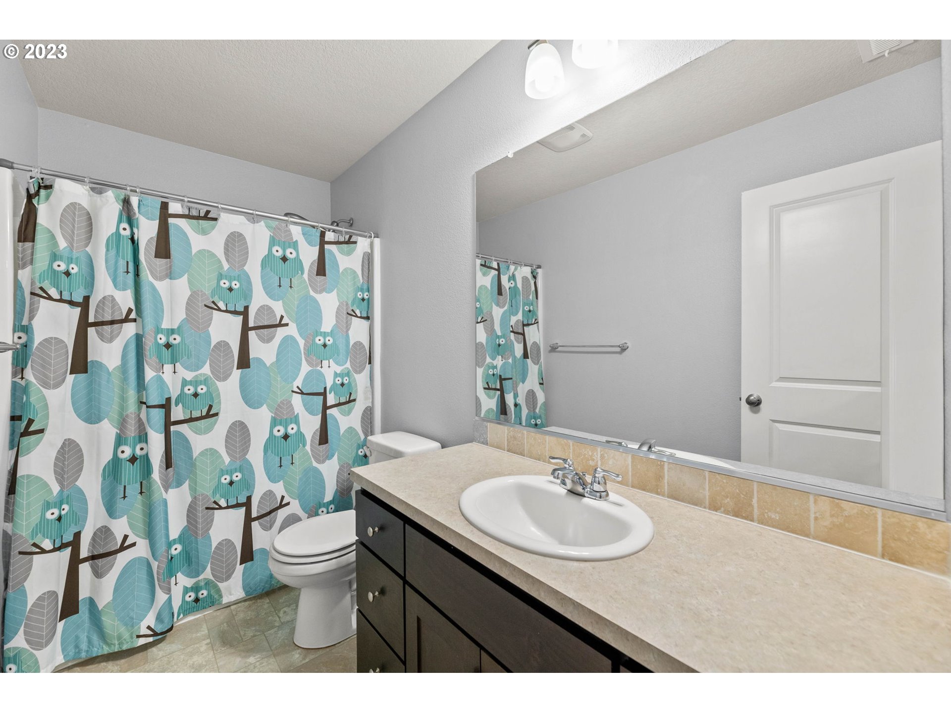 2749 S RED TAIL LOOP