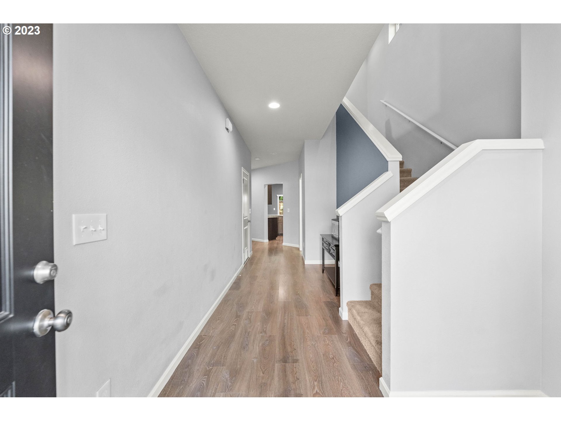 2749 S RED TAIL LOOP