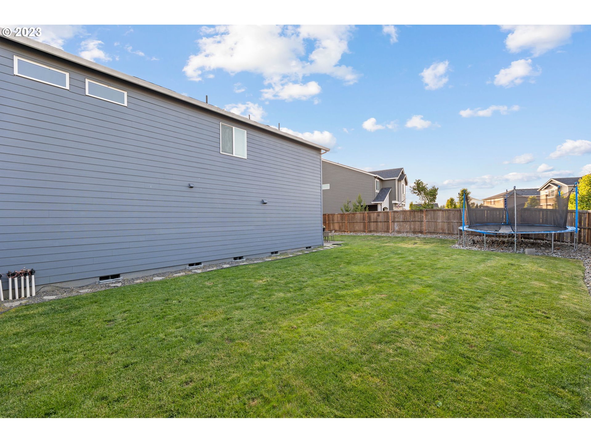 2749 S RED TAIL LOOP