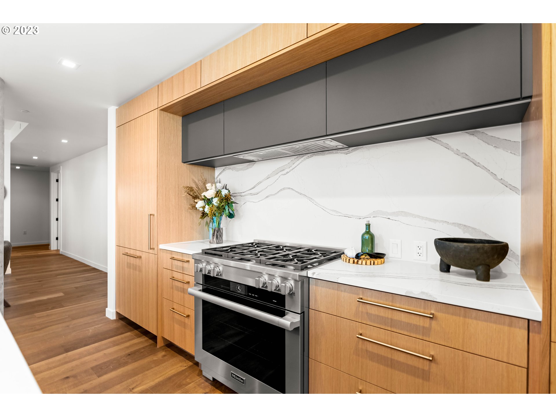 590 WATERFRONT WAY 301