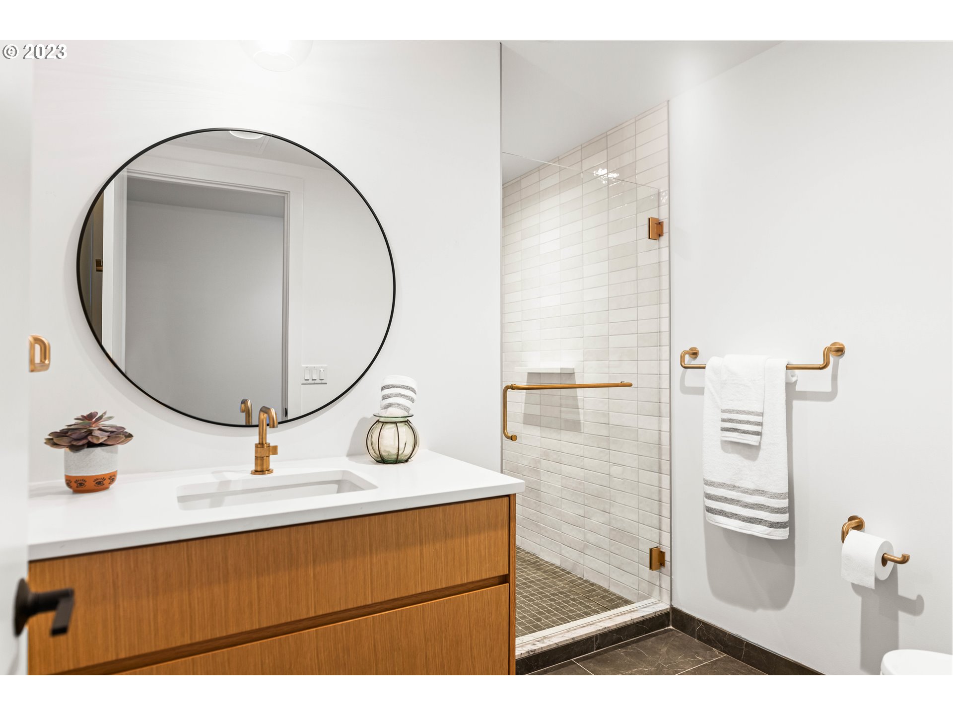 590 WATERFRONT WAY 301