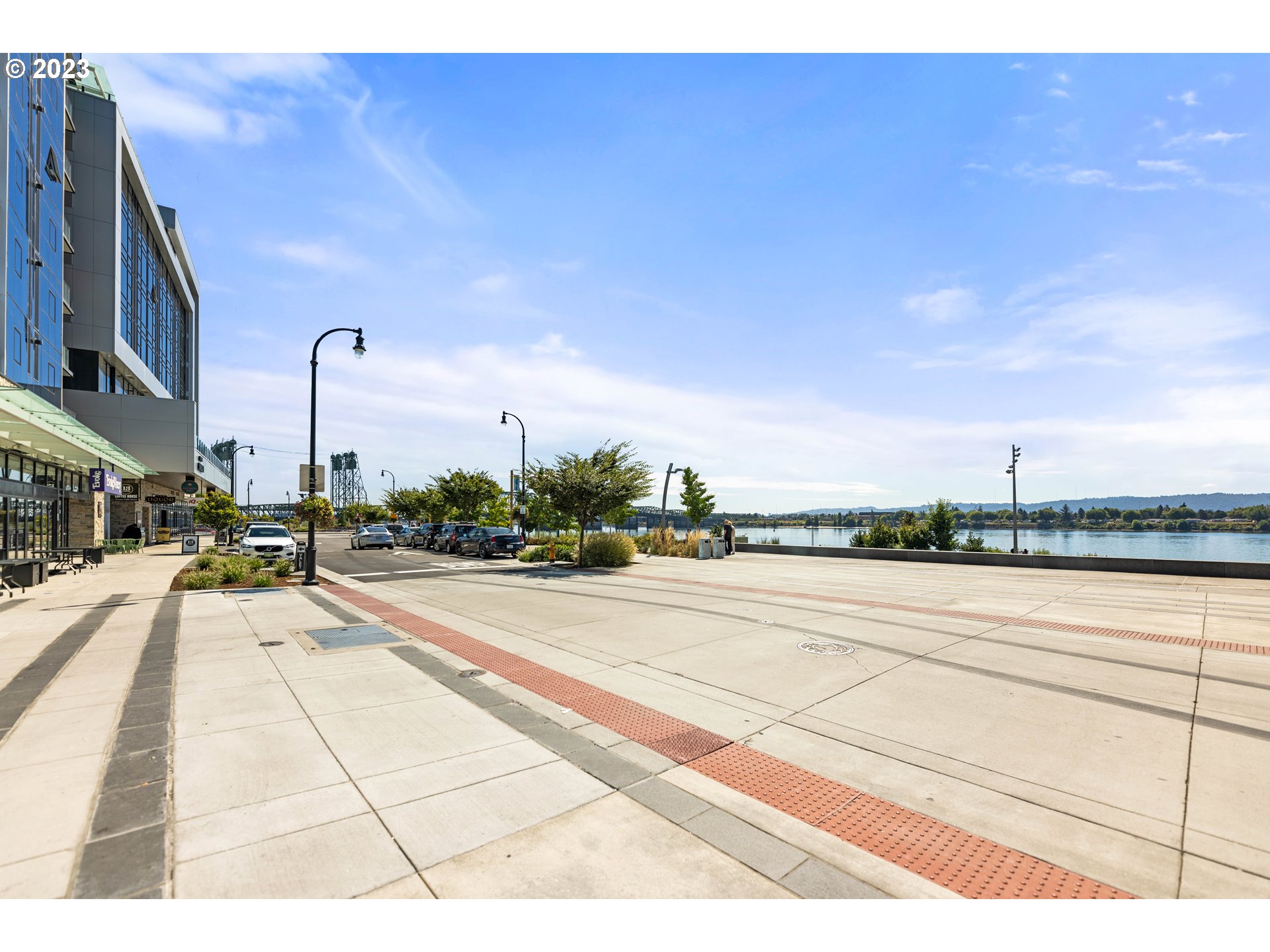 590 WATERFRONT WAY 301