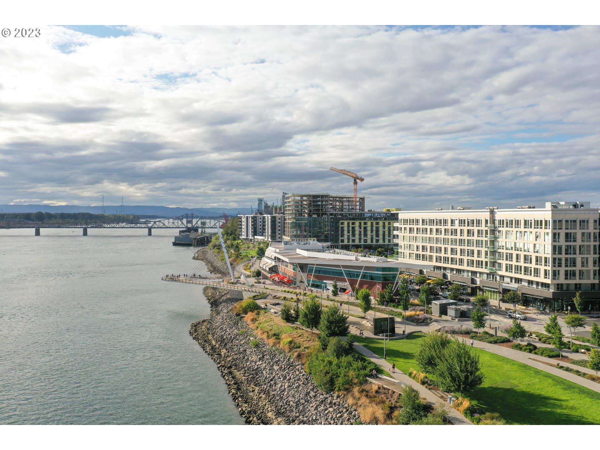 590 WATERFRONT WAY 301