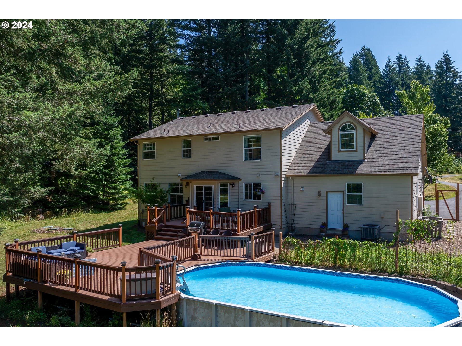 621 WOODARD CREEK RD