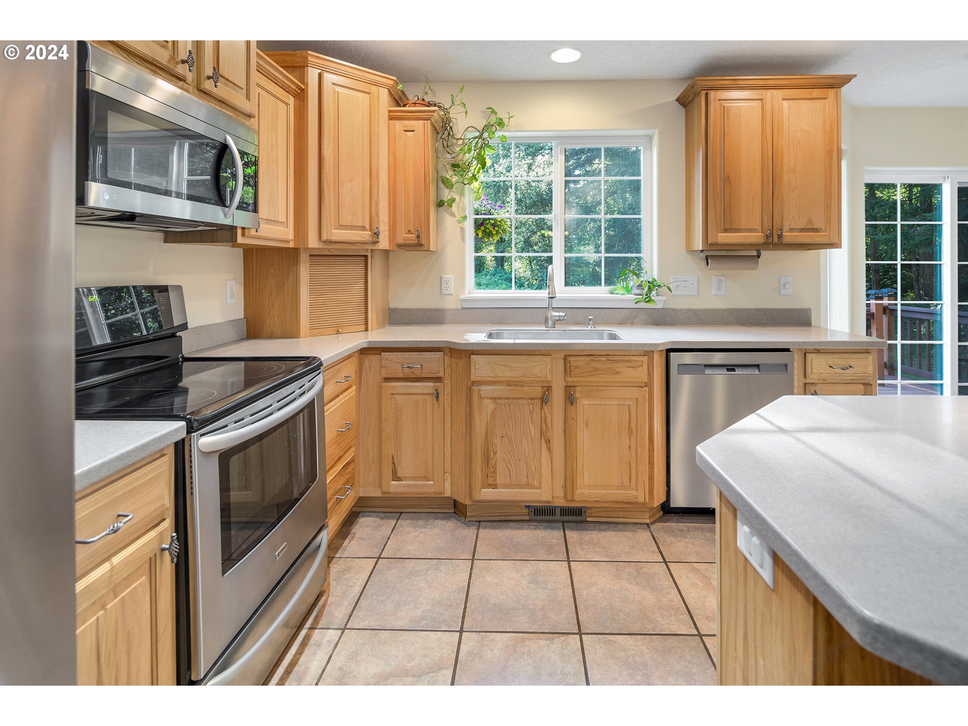 621 WOODARD CREEK RD