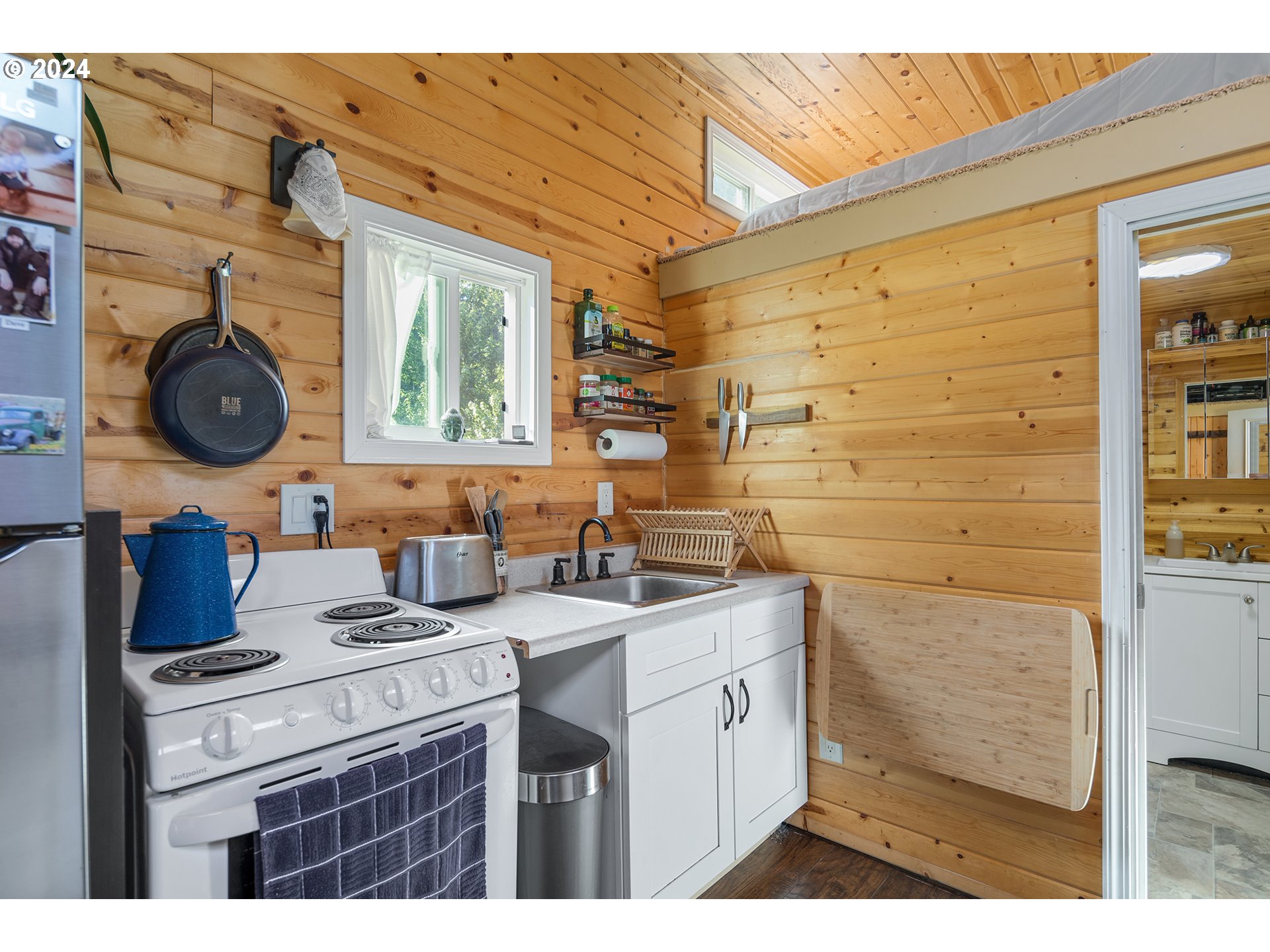 621 WOODARD CREEK RD