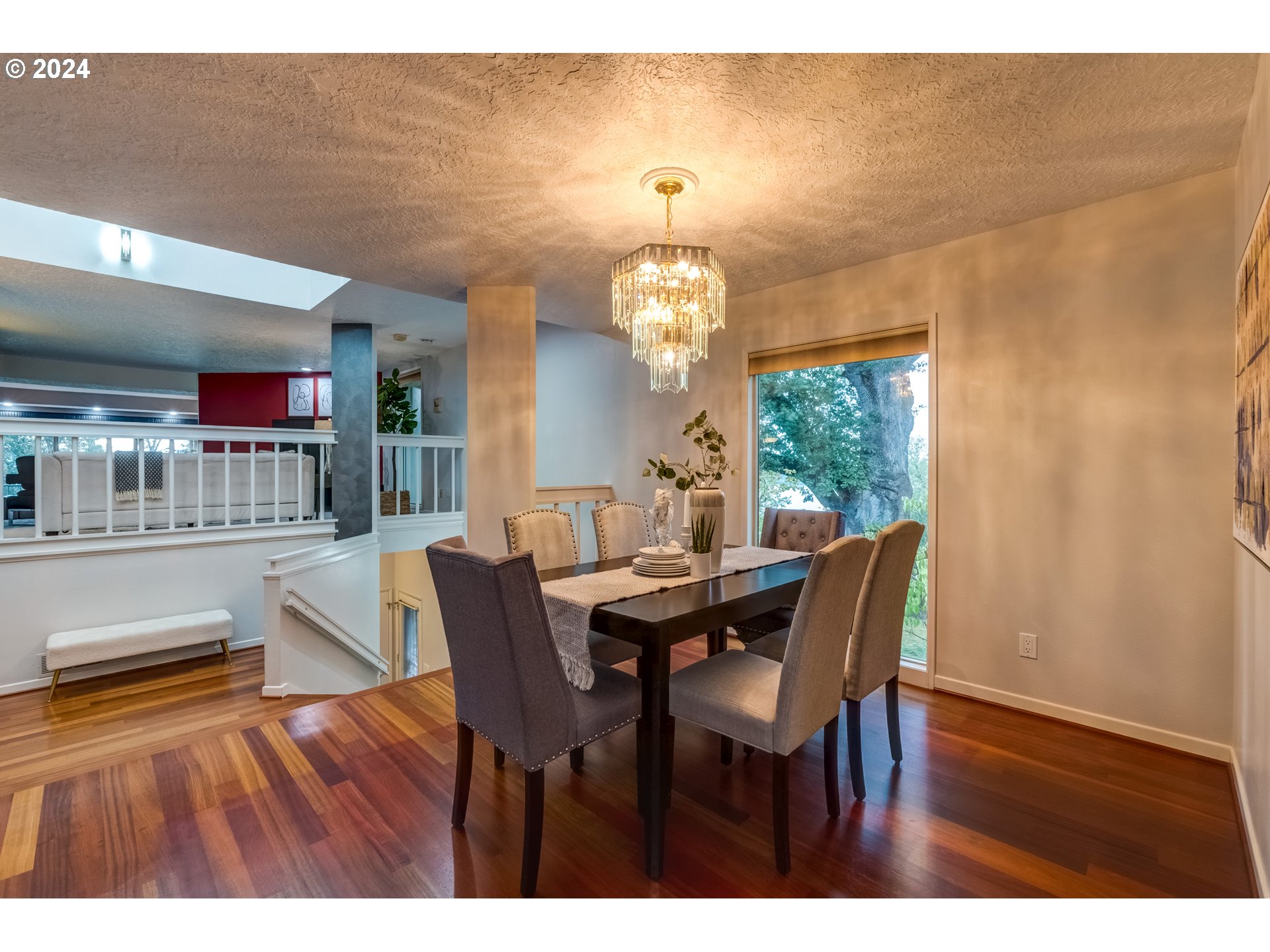 8906 NW LAKESHORE AVE 10