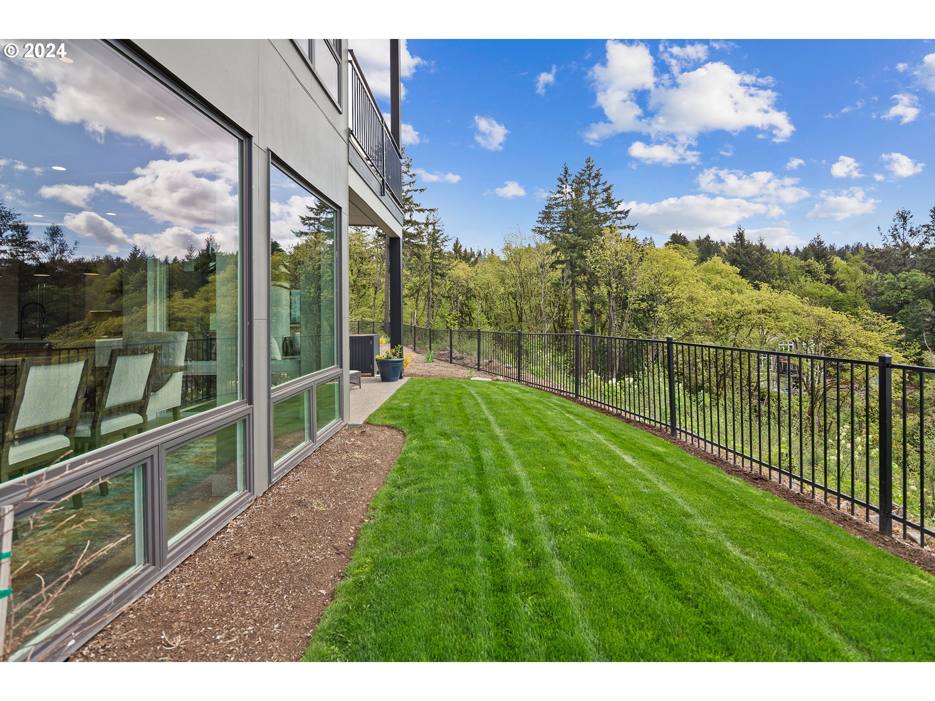 19915 SE ASCENSION LOOP