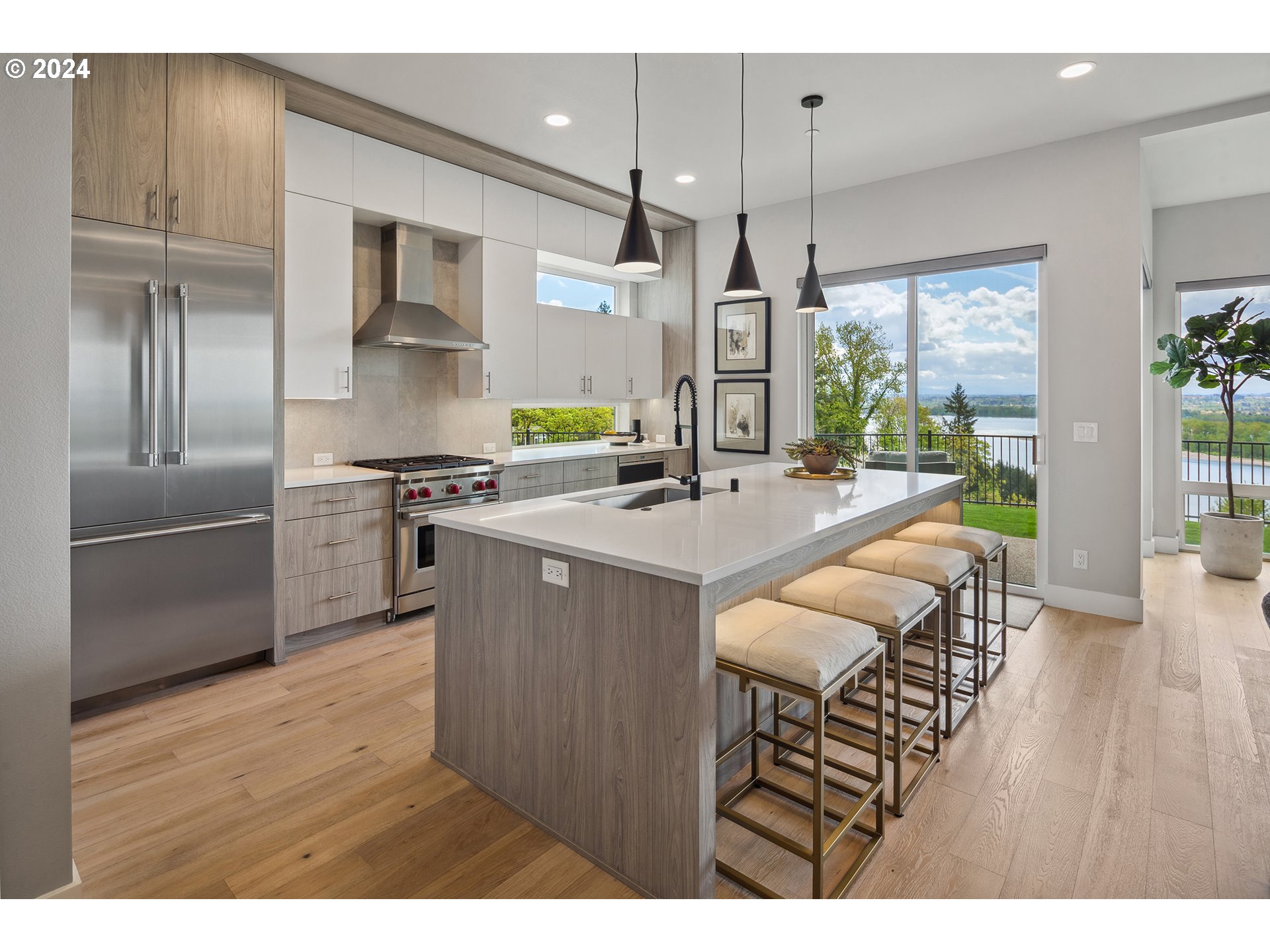 19915 SE ASCENSION LOOP