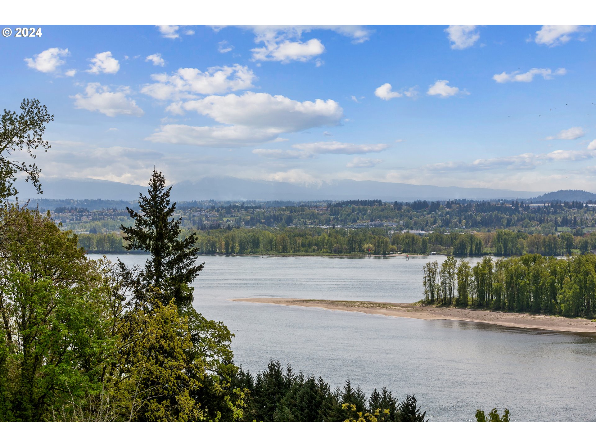 19915 SE ASCENSION LOOP