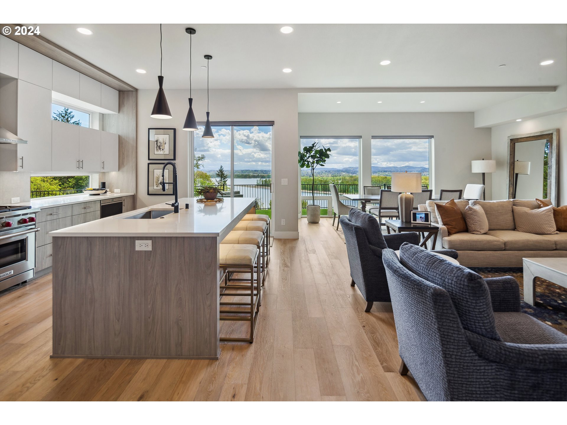 19915 SE ASCENSION LOOP