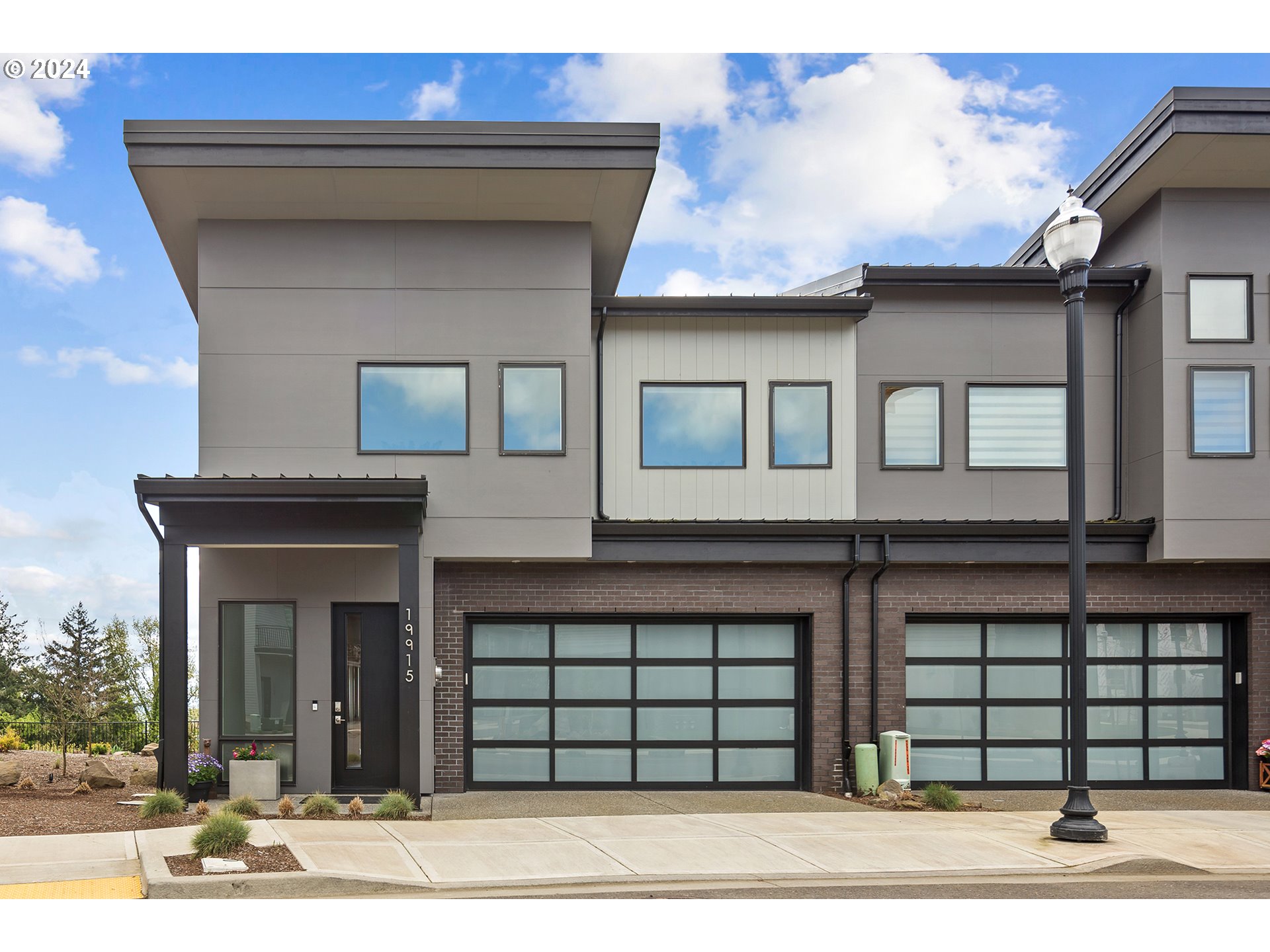 19915 SE ASCENSION LOOP