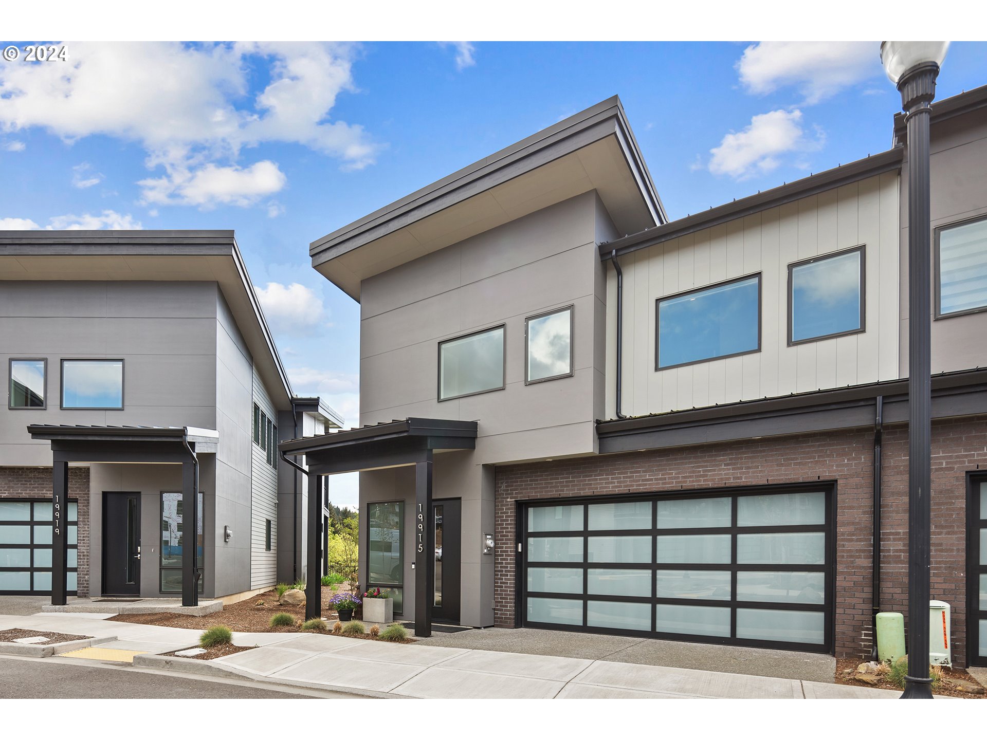 19915 SE ASCENSION LOOP