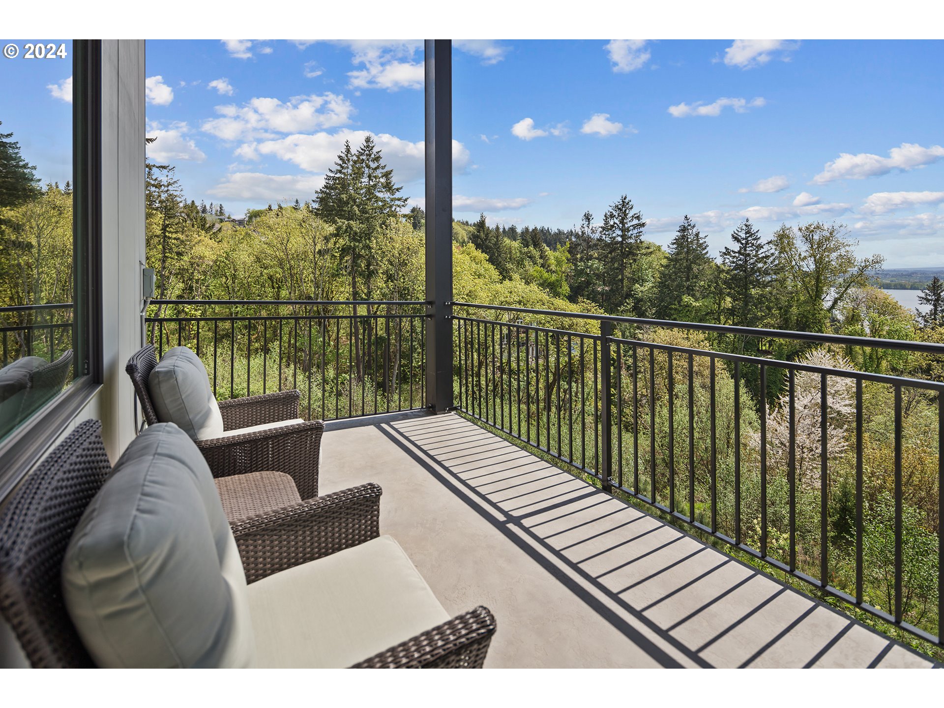 19915 SE ASCENSION LOOP