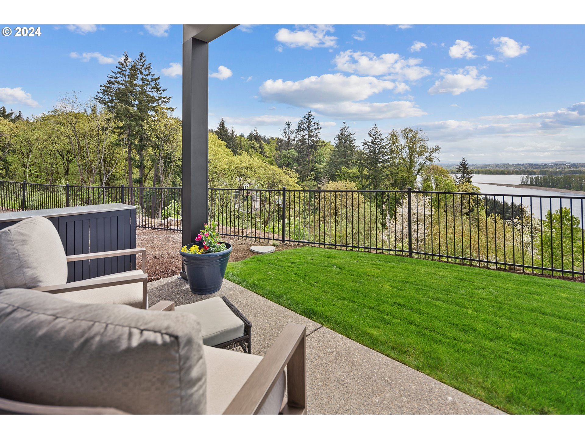 19915 SE ASCENSION LOOP