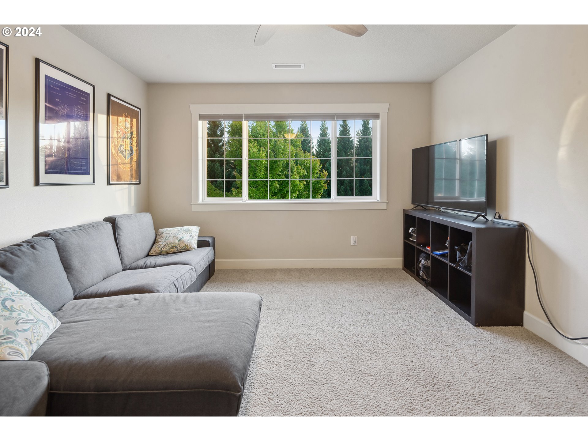 1736 S LAKE RIVER TER