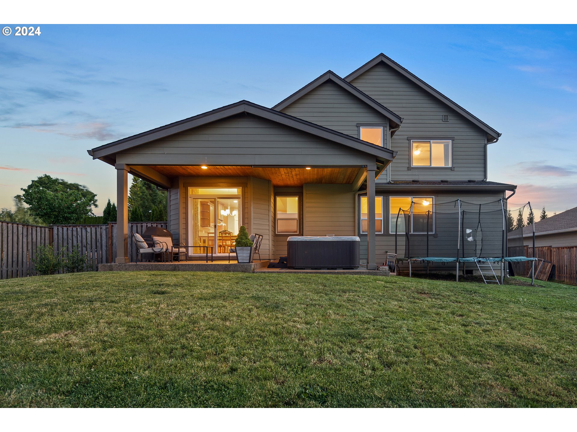 1736 S LAKE RIVER TER