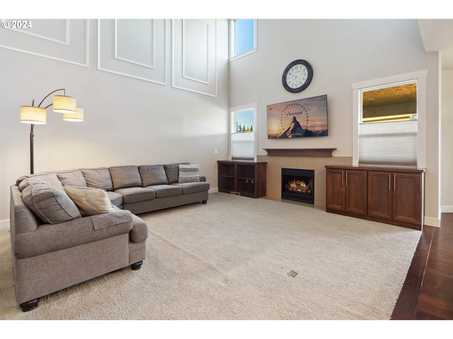 1736 S LAKE RIVER TER