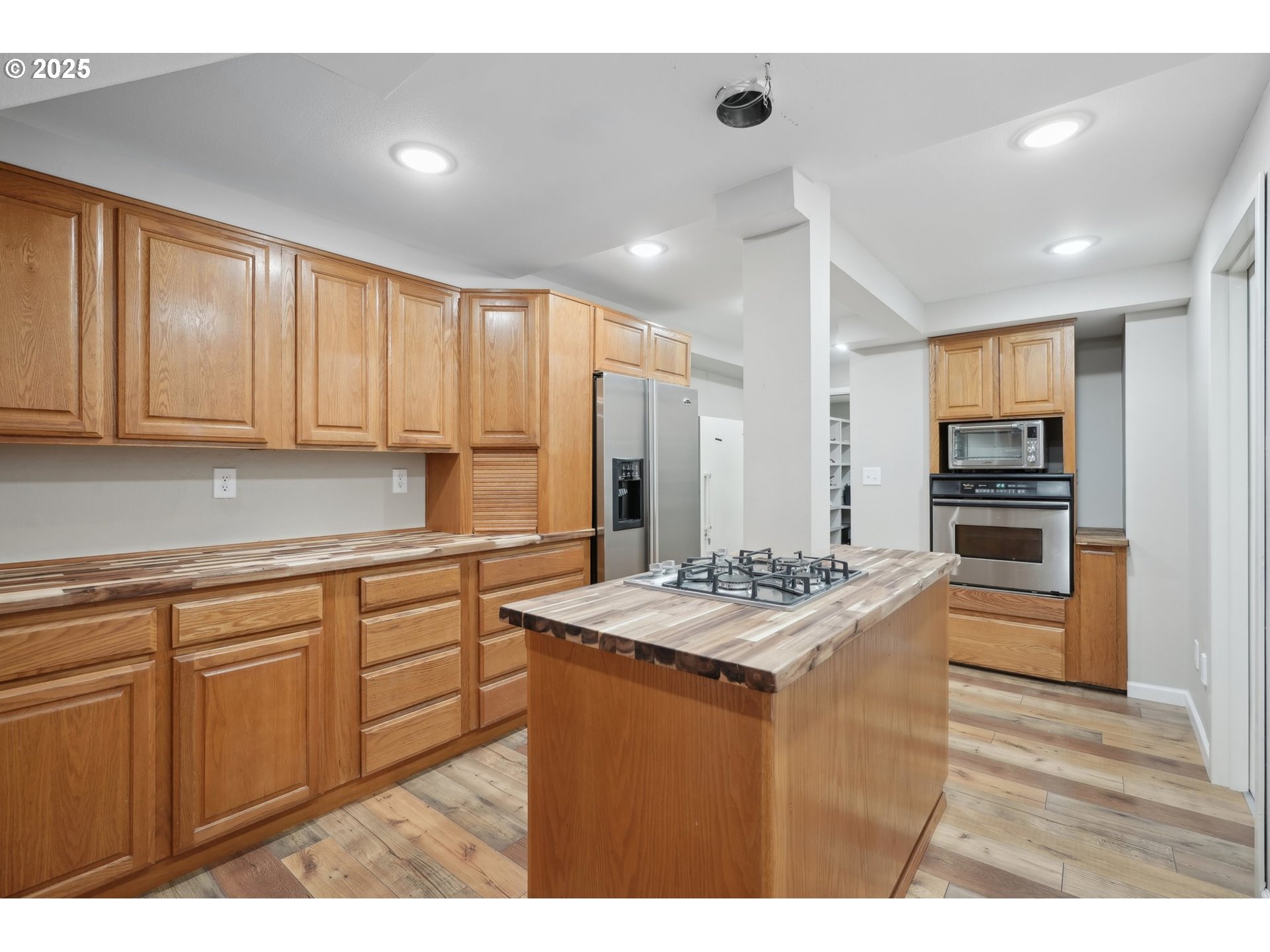 12183 SW PLANTATION TER