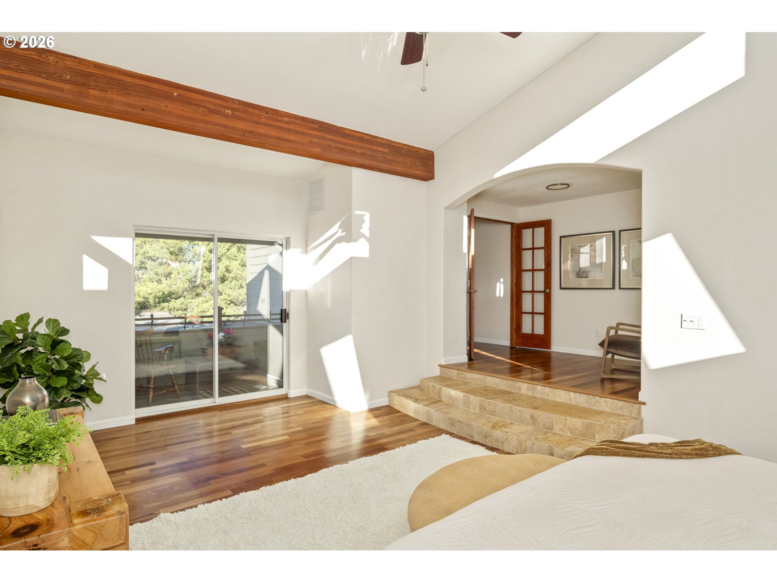 2704 ORCHARD HILL LN