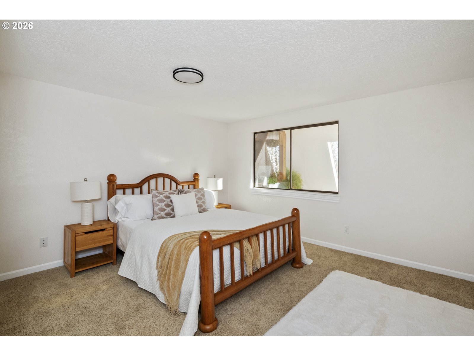 2704 ORCHARD HILL LN