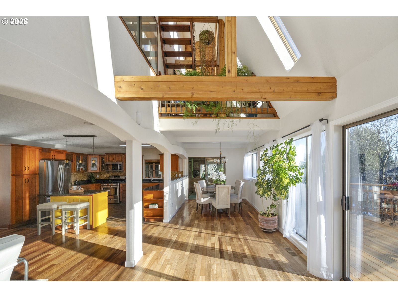 2704 ORCHARD HILL LN